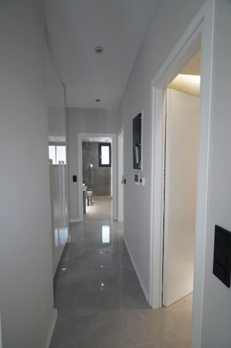 Brand New 3Br With 2 Bathrooms Marousi Apartment Athens Ngoại thất bức ảnh